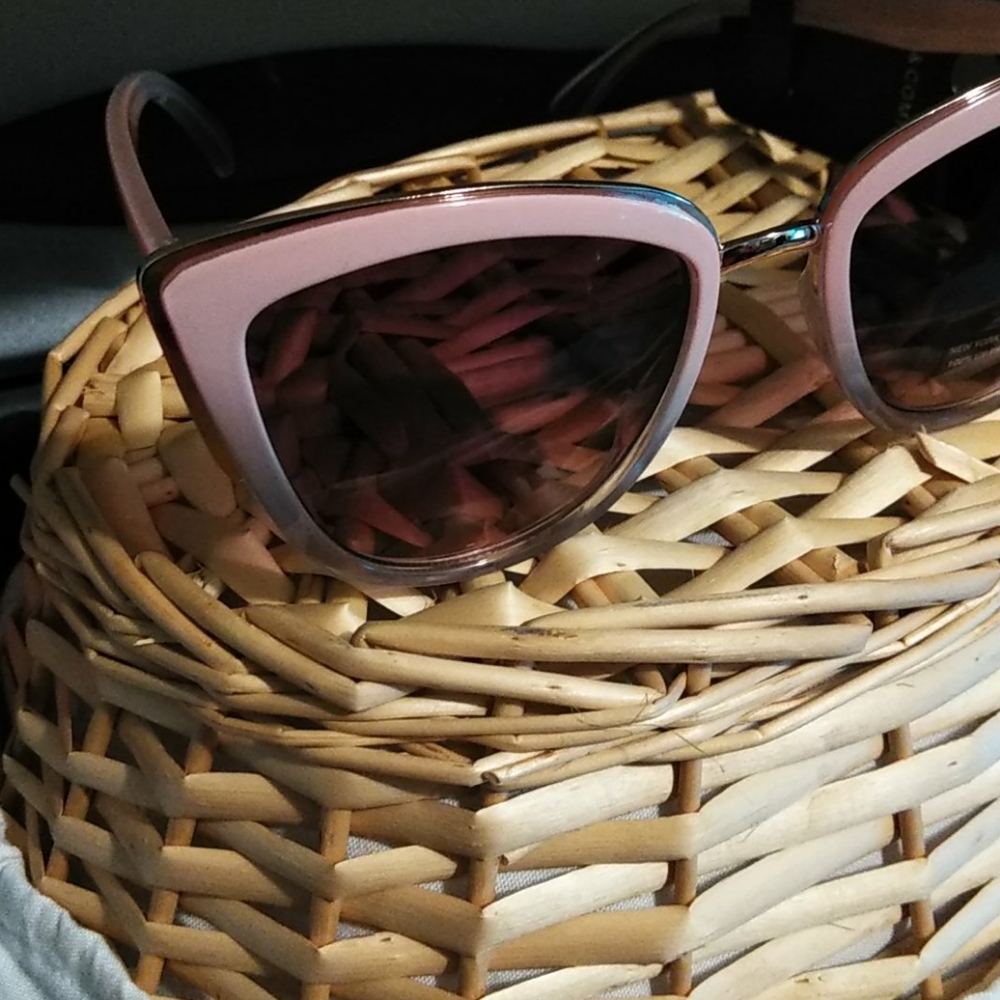 100% UV protection - Picture 4 of 5